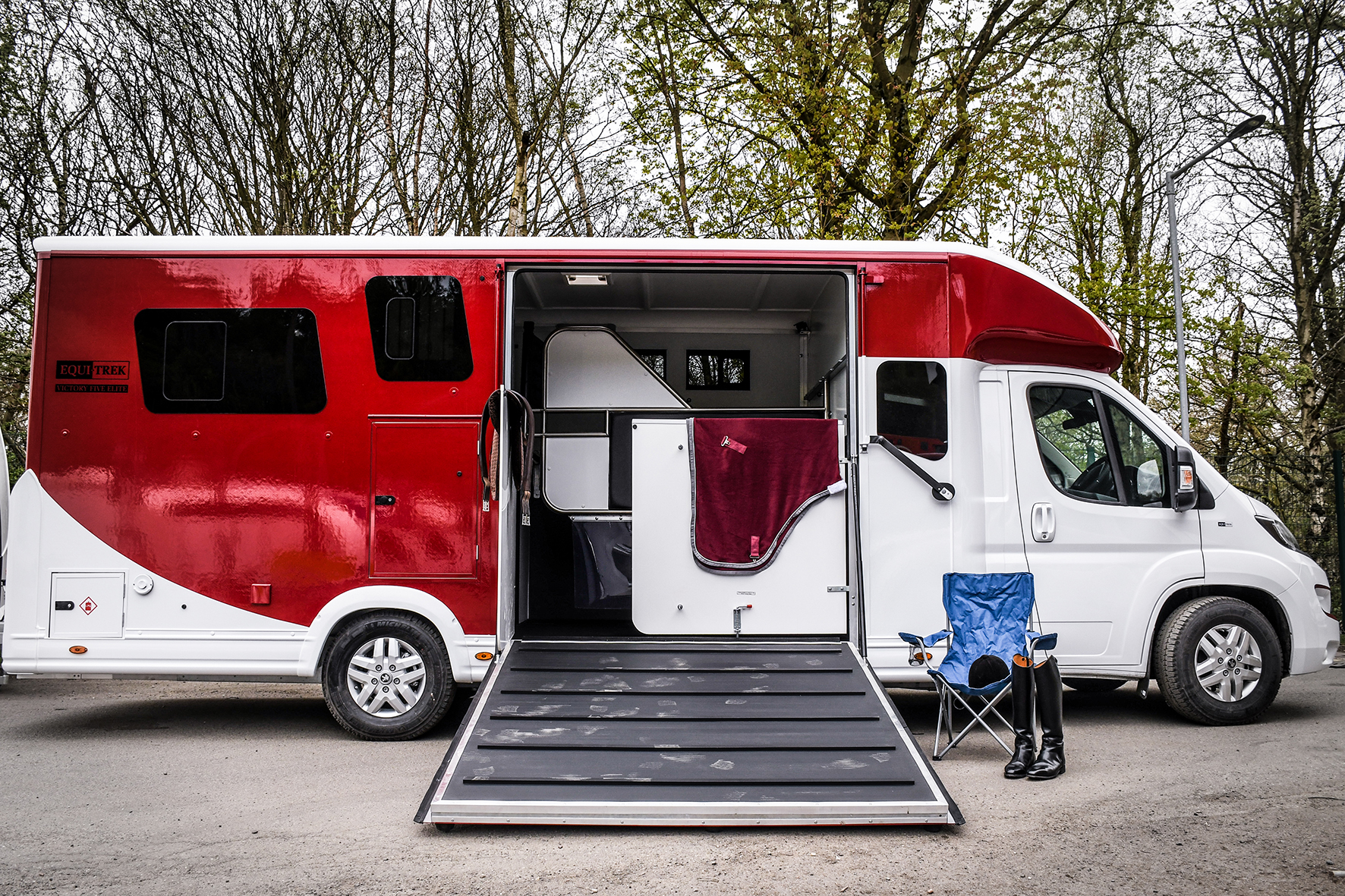 Equi-Trek Victory Five Seats 4500kg